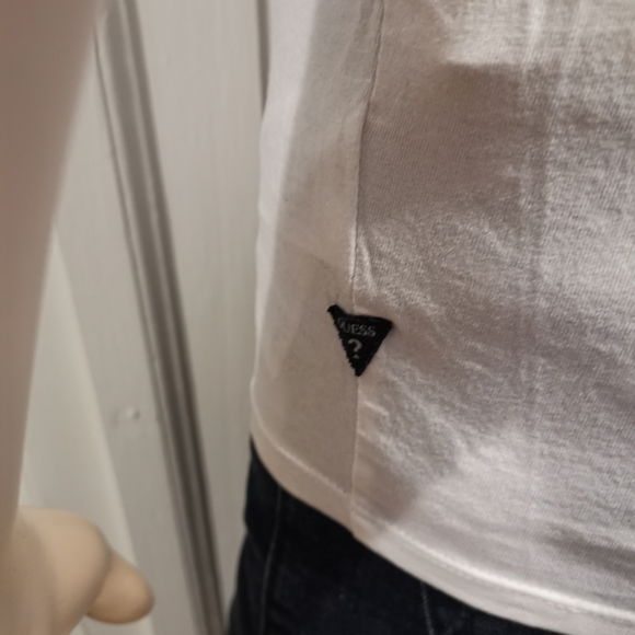 Guess Men's Croc Embossed Yoke Tee XS Black White - Picture 9 of 12